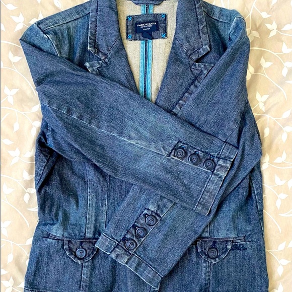 American Eagle Outfitters denim jacket - Picture 3 of 7